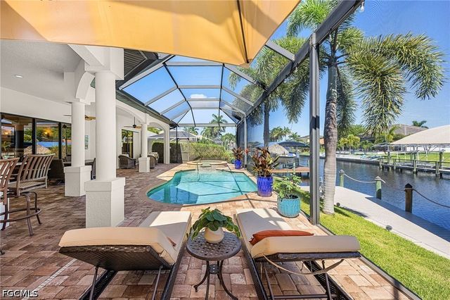1723 SW 43rd TER, Cape Coral, FL 33914