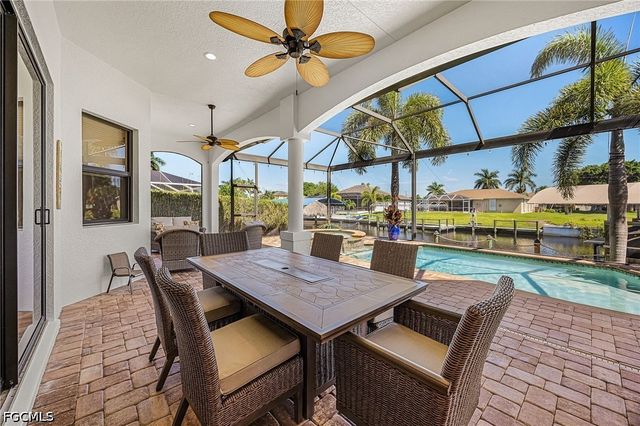 1723 SW 43rd TER, Cape Coral, FL 33914