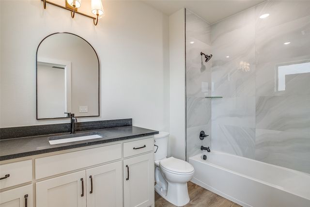 408 Foch Street 303, Fort Worth, TX 76107