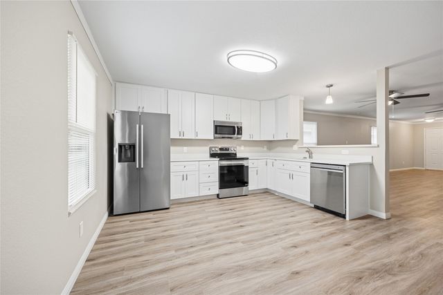 5220 Royal Burgess Drive, Fort Worth, TX 76135