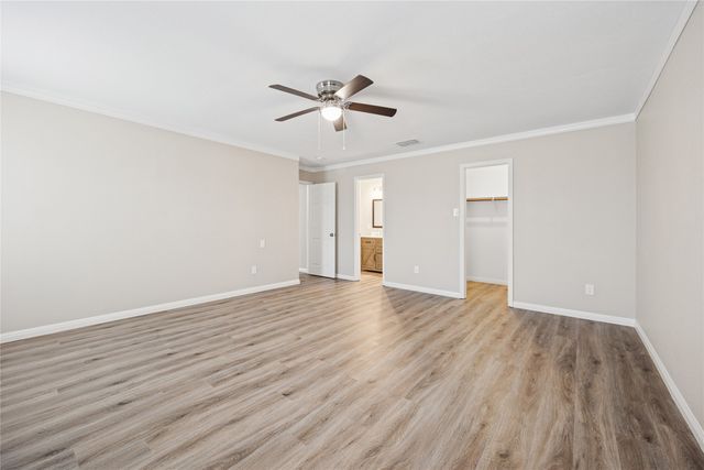 5220 Royal Burgess Drive, Fort Worth, TX 76135