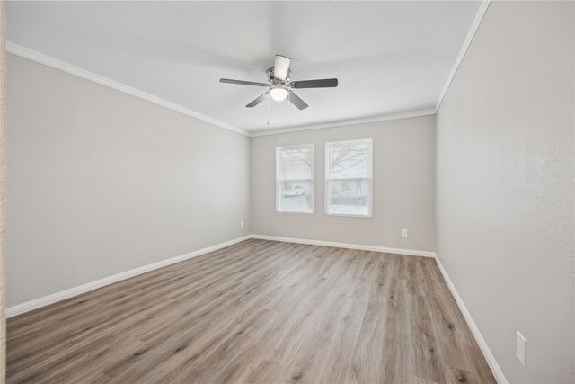 5220 Royal Burgess Drive, Fort Worth, TX 76135