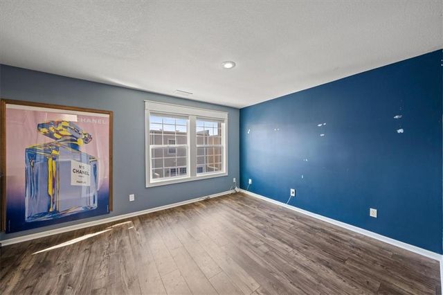 2911 Gentry Park Parkway, Kansas City, MO 64116