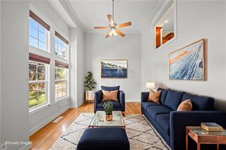 2911 Gentry Park Parkway, Kansas City, MO 64116