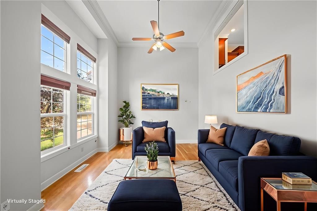 2911 Gentry Park Parkway, Kansas City, MO 64116