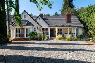 1535 Royal Boulevard, Glendale, CA 91207