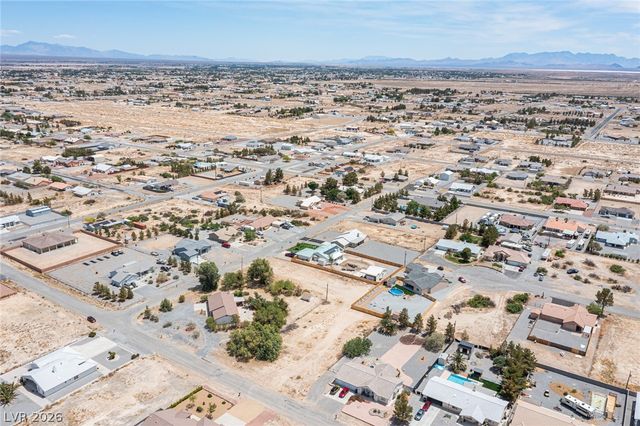 261 East Hickory Street, Pahrump, NV 89048