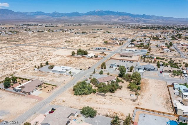 261 East Hickory Street, Pahrump, NV 89048
