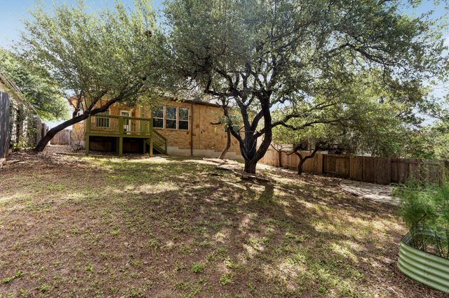 281 Kensington LN, Austin, TX 78737
