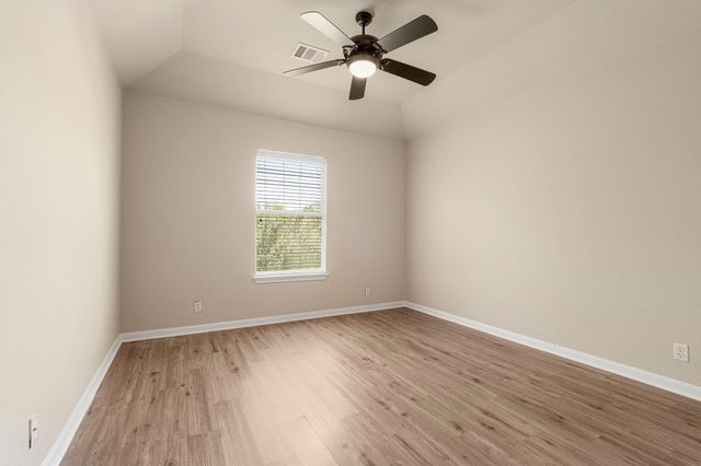 281 Kensington LN, Austin, TX 78737