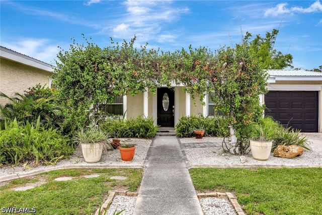 341 Duxbury AVE, Port Charlotte, FL 33952