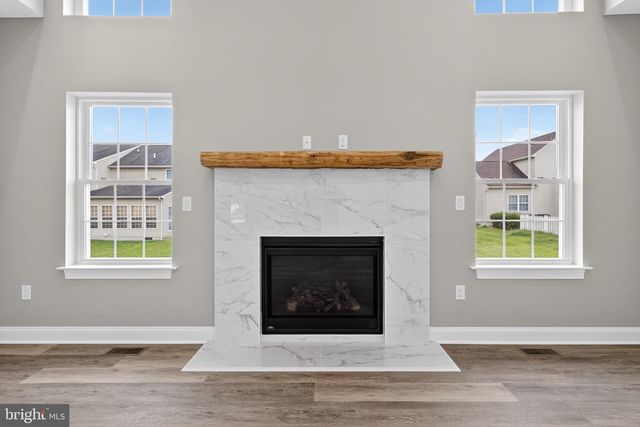 16 ANNIE GILLIS LN, Smyrna, DE 19977