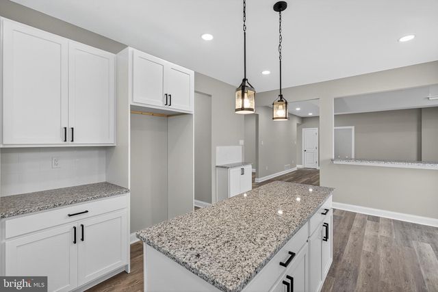 16 ANNIE GILLIS LN, Smyrna, DE 19977