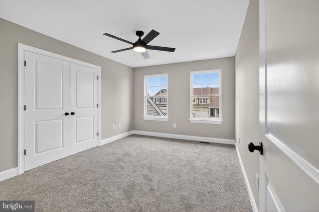 16 ANNIE GILLIS LN, Smyrna, DE 19977