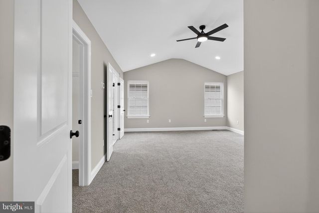 16 ANNIE GILLIS LN, Smyrna, DE 19977