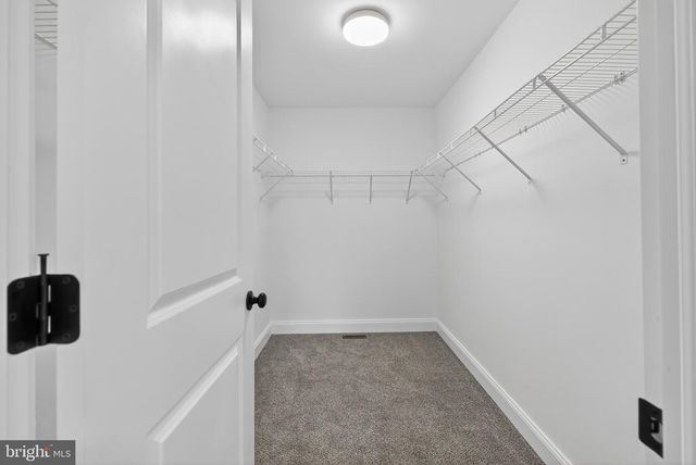 16 ANNIE GILLIS LN, Smyrna, DE 19977