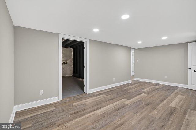 16 ANNIE GILLIS LN, Smyrna, DE 19977