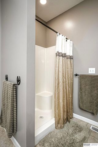 512 5th Street, Yutan, NE 68073