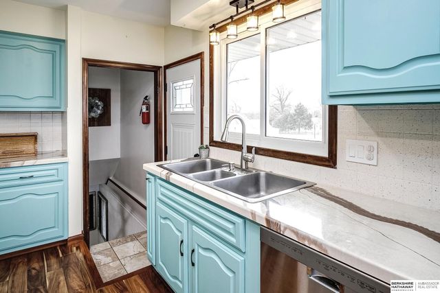 512 5th Street, Yutan, NE 68073