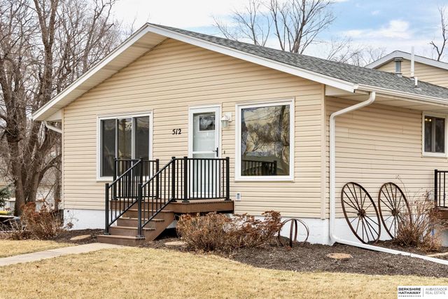 512 5th Street, Yutan, NE 68073