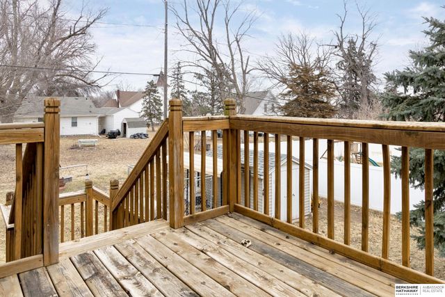 512 5th Street, Yutan, NE 68073