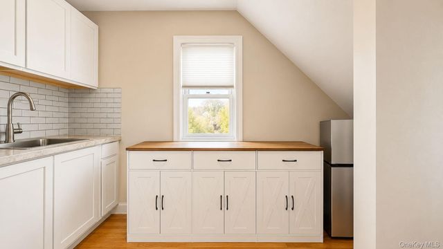 143-18 84th Avenue, Briarwood, NY 11435