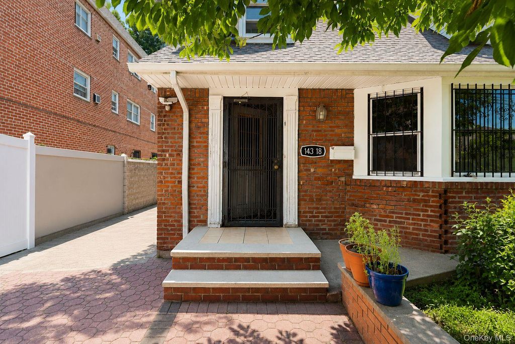 143-18 84th Avenue, Briarwood, NY 11435 — photo 3