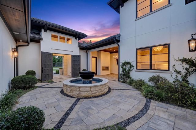 1827 Seville Cove, Westlake, TX 76262
