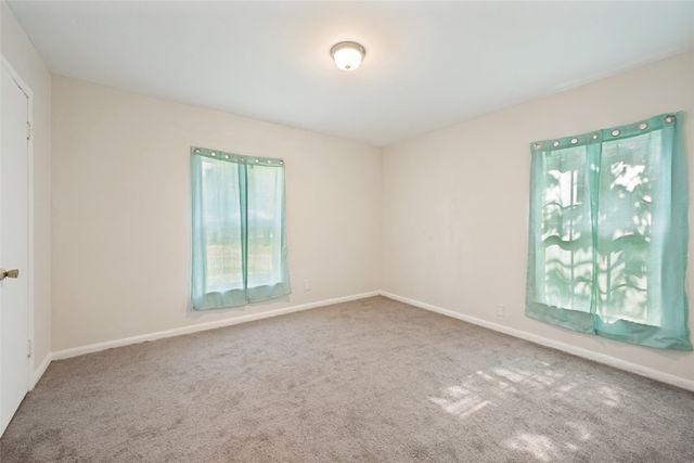 1225 W Boyce Avenue, Fort Worth, TX 76115