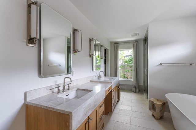6138 Inwood Drive, Houston, TX 77057