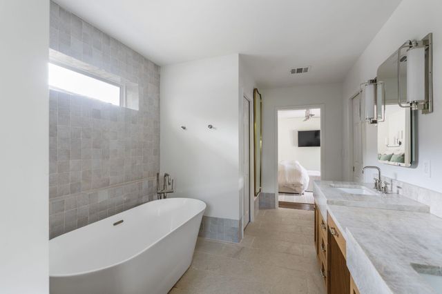 6138 Inwood Drive, Houston, TX 77057