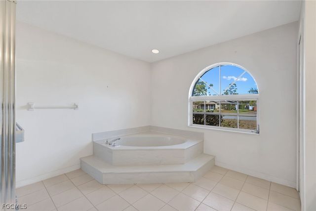 6740 Blake Pledger CT, North Fort Myers, FL 33917