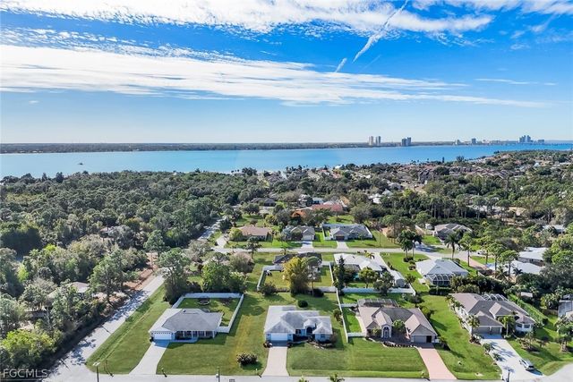 6740 Blake Pledger CT, North Fort Myers, FL 33917