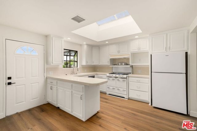 514 W Newby Avenue, San Gabriel, CA 91776