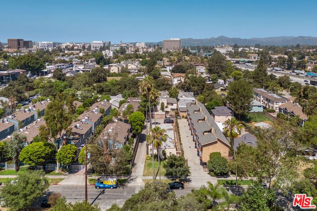 271 N Holliston Avenue A, Pasadena, CA 91106