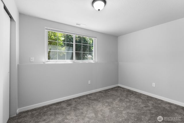 2309 31st Avenue SE, Puyallup, WA 98374