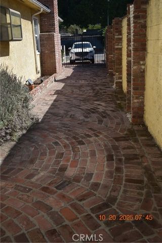 1009 S Rimpau, Los Angeles, CA 90019