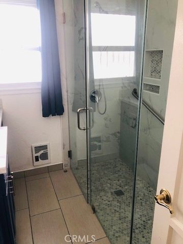 1009 S Rimpau, Los Angeles, CA 90019