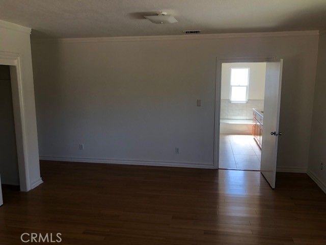 1009 S Rimpau, Los Angeles, CA 90019