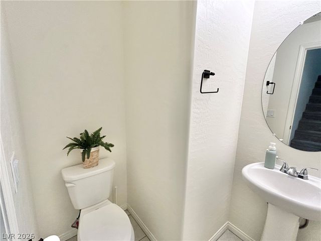 142 Antimony Avenue, Las Vegas, NV 89183