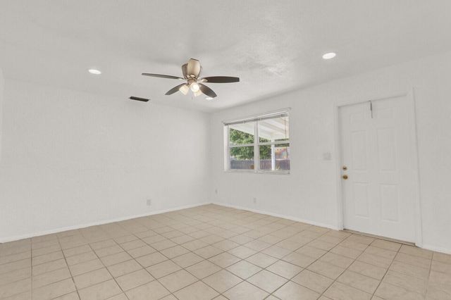 357 Garden Boulevard, Palm Beach Gardens, FL 33410