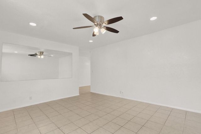 357 Garden Boulevard, Palm Beach Gardens, FL 33410