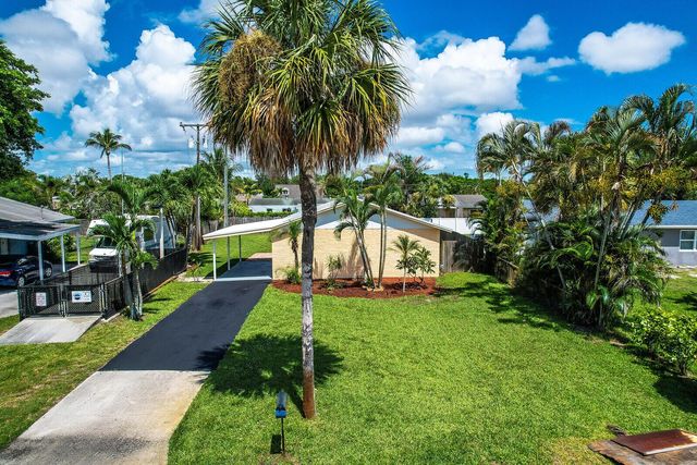 357 Garden Boulevard, Palm Beach Gardens, FL 33410