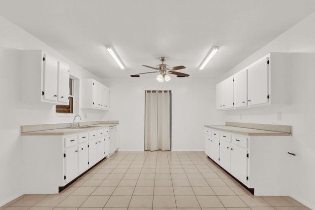 357 Garden Boulevard, Palm Beach Gardens, FL 33410