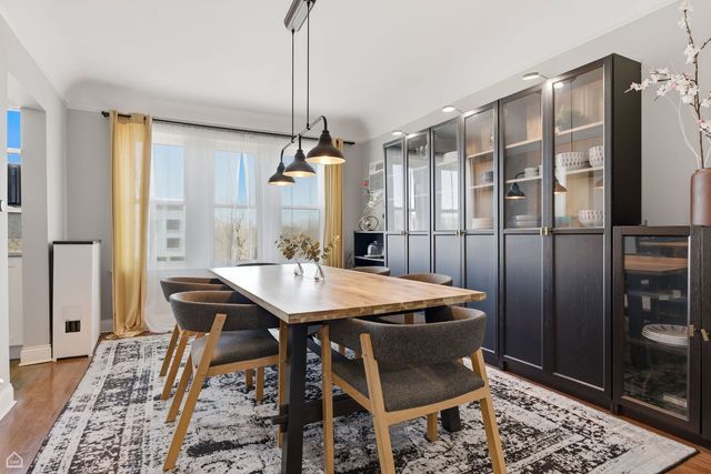 2331 W Farwell Avenue 3N, Chicago, IL 60645