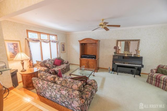 3817 Park Avenue, Edison, NJ 08820