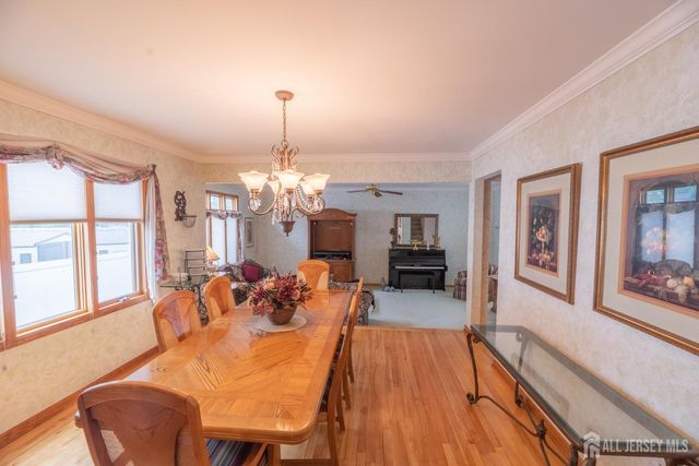 3817 Park Avenue, Edison, NJ 08820
