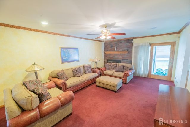 3817 Park Avenue, Edison, NJ 08820