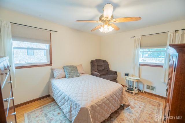 3817 Park Avenue, Edison, NJ 08820