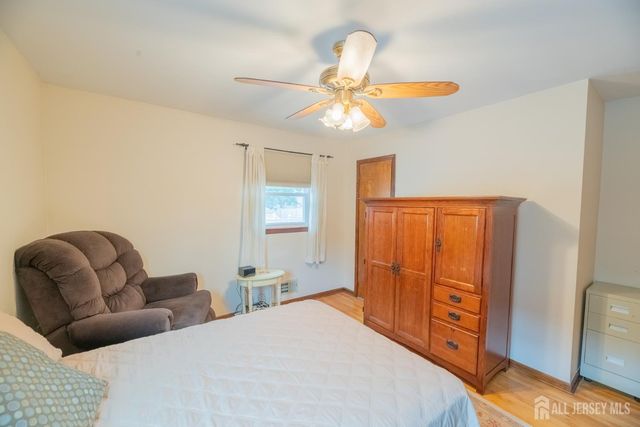 3817 Park Avenue, Edison, NJ 08820